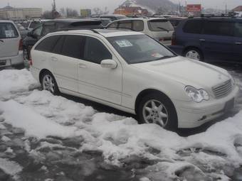 2002 Mercedes-Benz C-Class Photos