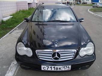 2002 Mercedes-Benz C-Class Pictures