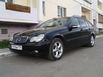 2002 Mercedes-Benz C-Class Pics