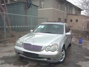 2002 Mercedes-Benz C-Class Pictures