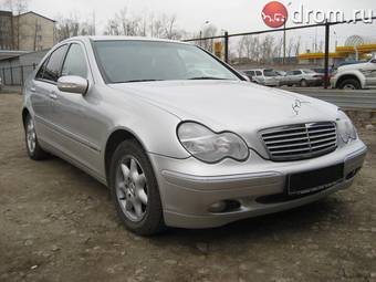 2002 Mercedes-Benz C-Class Pictures