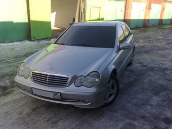 2002 Mercedes-Benz C-Class Pictures