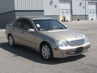 2002 Mercedes-Benz C-Class Pictures
