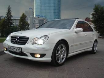 2002 Mercedes-Benz C-Class Images