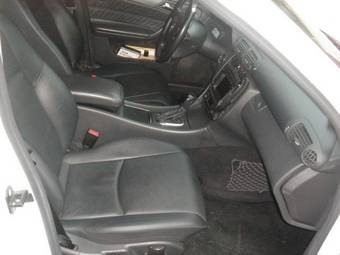 2002 Mercedes-Benz C-Class Pictures
