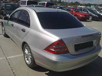 2002 Mercedes-Benz C-Class Pictures