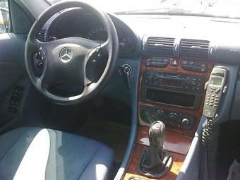 2002 Mercedes-Benz C-Class Photos