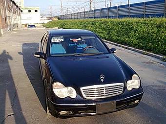 2002 Mercedes-Benz C-Class Photos