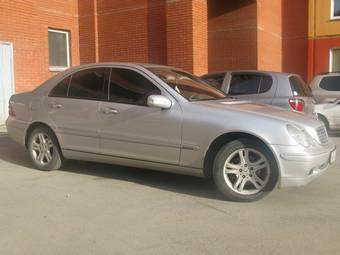 2002 Mercedes-Benz C-Class Pictures