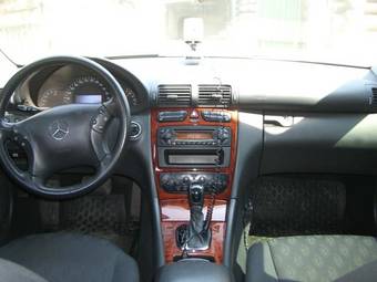 2002 Mercedes-Benz C-Class Pictures