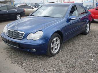 2002 Mercedes-Benz C-Class Pics