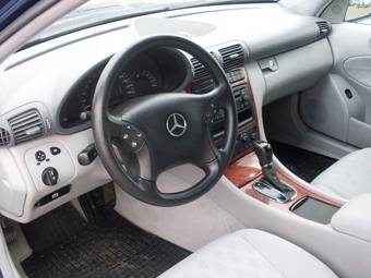 2002 Mercedes-Benz C-Class Photos