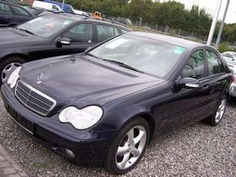 2003 Mercedes-Benz C-Class Photos