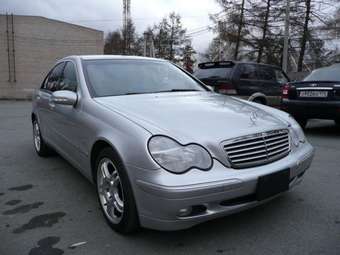 2003 Mercedes-Benz C-Class Photos