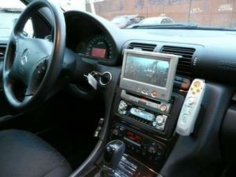 2003 Mercedes-Benz C-Class Pictures