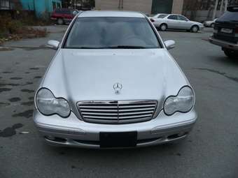 2003 Mercedes-Benz C-Class Pictures