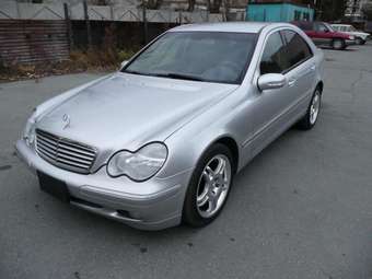 2003 Mercedes-Benz C-Class Photos
