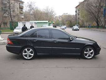 2003 Mercedes-Benz C-Class Photos