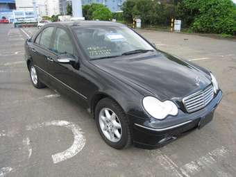 2003 Mercedes-Benz C-Class Photos