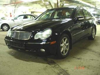 2003 Mercedes-Benz C-Class Pictures