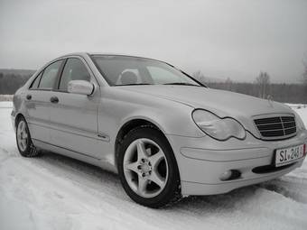 2003 Mercedes-Benz C-Class Pictures