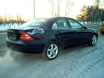 2003 Mercedes-Benz C-Class Pictures