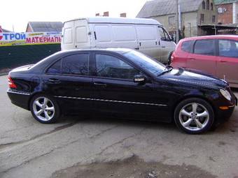 2003 Mercedes-Benz C-Class Photos