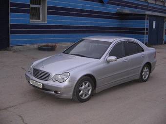 2003 Mercedes-Benz C-Class Pictures