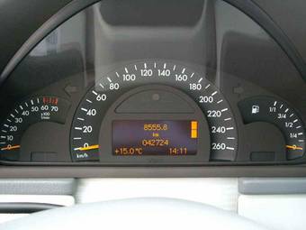 2003 Mercedes-Benz C-Class Photos