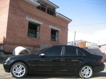 2003 Mercedes-Benz C-Class Pictures