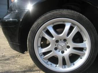 2003 Mercedes-Benz C-Class Photos