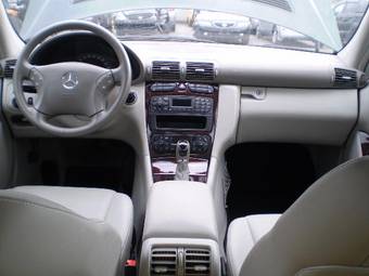 2003 Mercedes-Benz C-Class Pictures