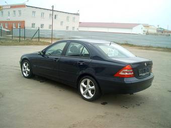 2003 Mercedes-Benz C-Class Photos