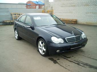 2003 Mercedes-Benz C-Class Pictures