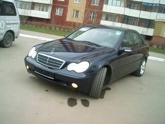 2003 Mercedes-Benz C-Class Photos