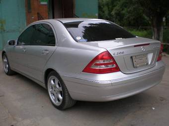 2003 Mercedes-Benz C-Class Pictures