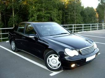 2003 Mercedes-Benz C-Class Pictures