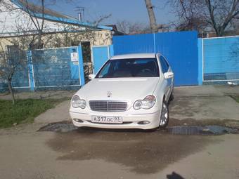 2003 Mercedes-Benz C-Class Photos