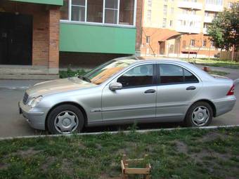 2003 Mercedes-Benz C-Class Photos