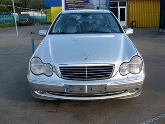 2003 Mercedes-Benz C-Class Pictures