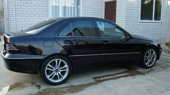 2003 Mercedes-Benz C-Class Photos