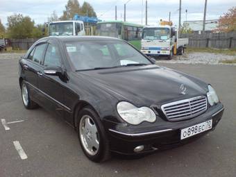 2003 Mercedes-Benz C-Class Photos