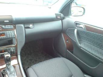 2003 Mercedes-Benz C-Class Images