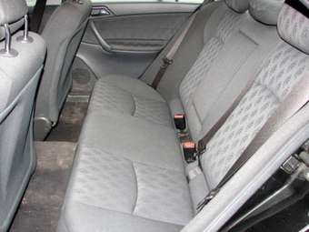 2004 Mercedes-Benz C-Class Pics