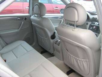 2004 Mercedes-Benz C-Class Photos