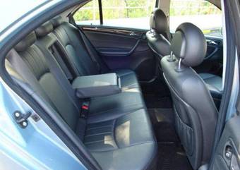 2004 Mercedes-Benz C-Class Images