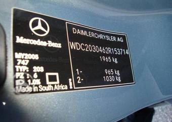 2004 Mercedes-Benz C-Class Pics