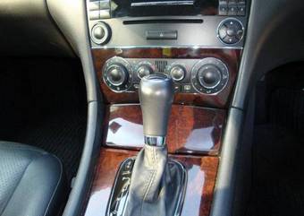 2004 Mercedes-Benz C-Class Pictures