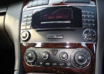 2004 Mercedes-Benz C-Class Photos