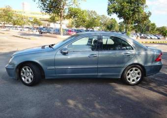 2004 Mercedes-Benz C-Class For Sale